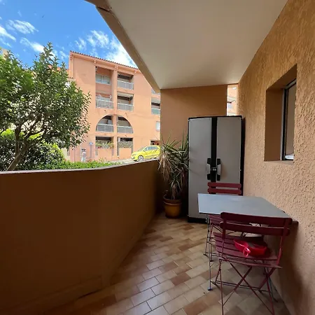 Regina Apartment
